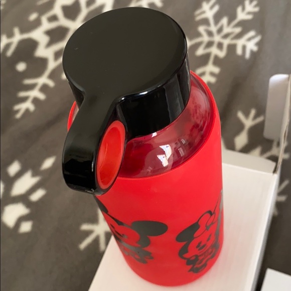 Mickey and Minnie Water Bottle - Picture 4 of 8